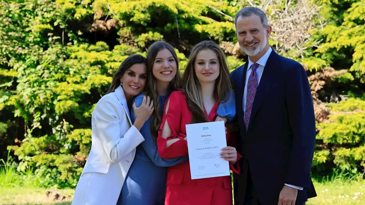 Spanish and Dutch kings visit Wales for daughters' graduation ceremony