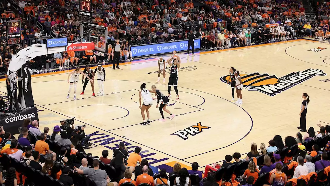 Mercury owner Matt Ishbia calls for WNBA to provide chartered flights