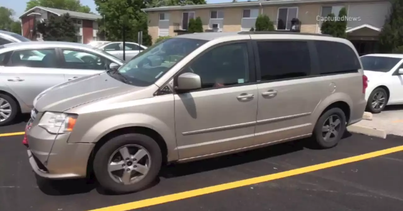 6 kids hospitalized after being locked in hot van in Cook County; father charged