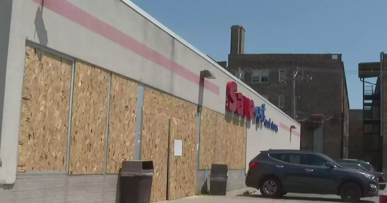 Woodlawn Save A Lot store suddenly closes leaving residents puzzled