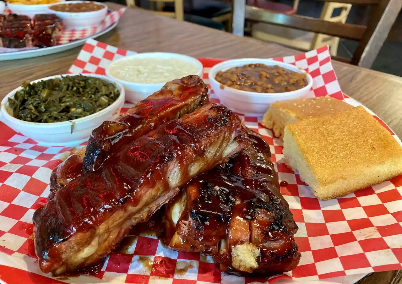 ‘Consistency’ is the key to Real Smoq’ed BBQ’s meats: Best barbecue ribs in Cleveland