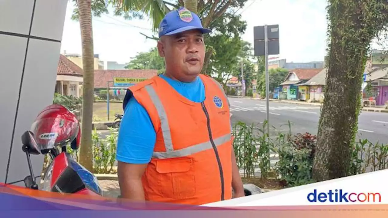 Cerita Tukang Parkir Ciamis Modal Nekat Jadi Caleg