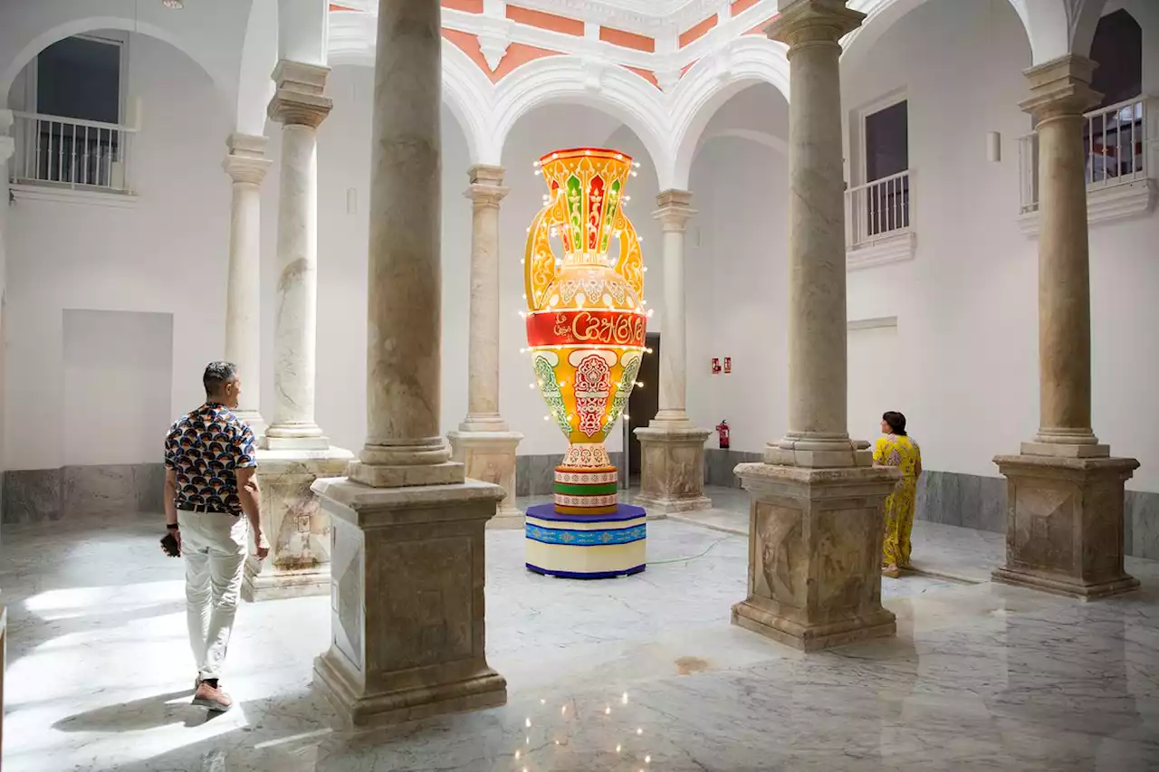 Letras afiladas y folclore irreverente: el Carnaval de Cádiz abre su museo