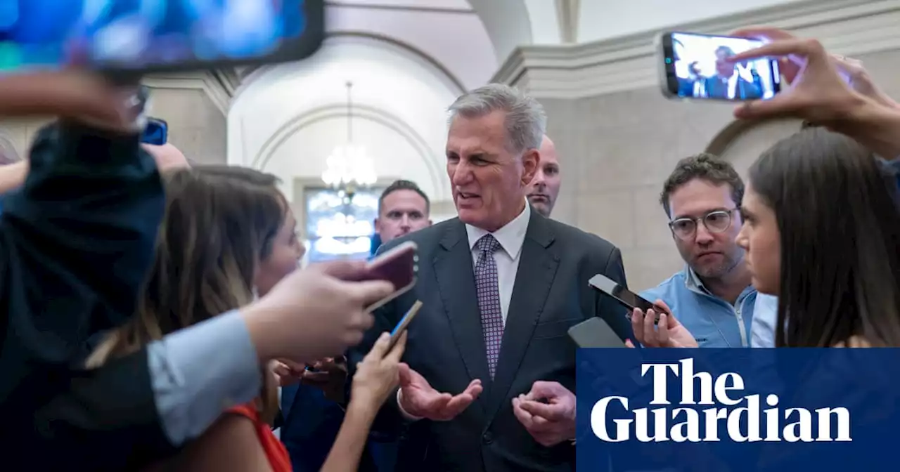 Biden and McCarthy hold debt talks to no avail as default deadline looms