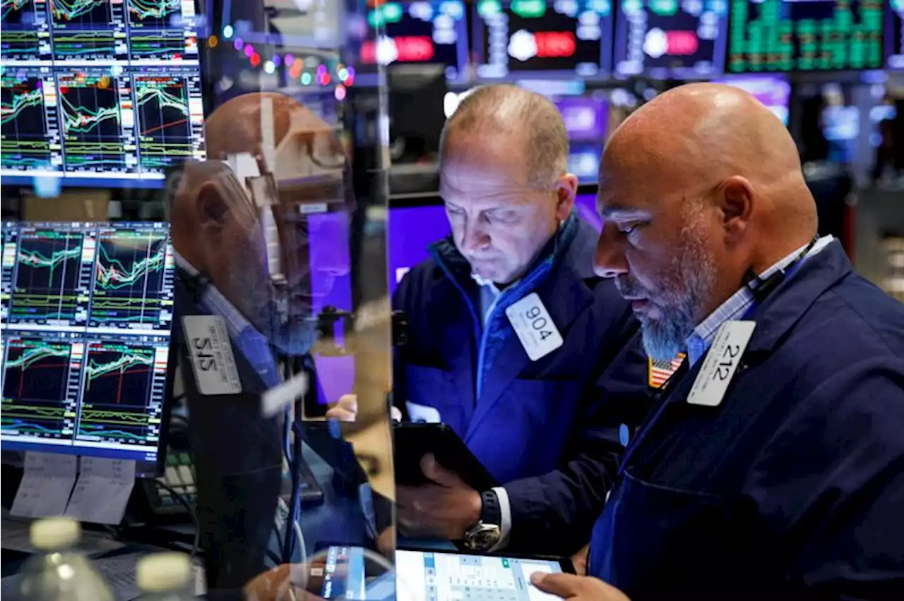 Stock market today: Dow closes lower as debt-ceiling standoff, slip in tech bite By Investing.com