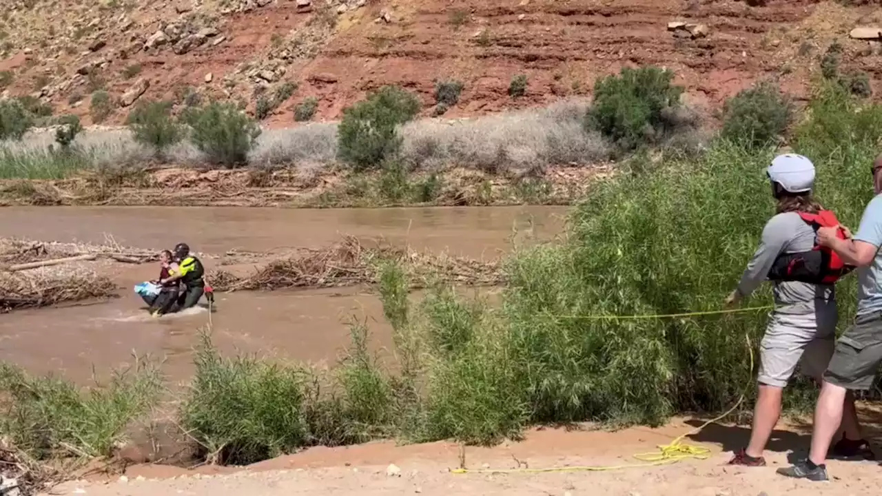 WATCH: Dad, son rescued from sandbar in deceptive Virgin River swiftwater