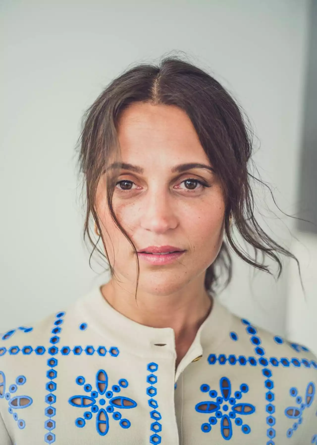 Cannes 2023 : Alicia Vikander, metteuse en reine