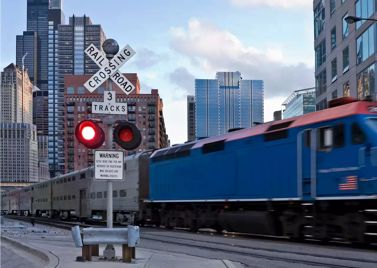 Schedule Changes Announced for 2 Major Metra Lines Serving Several West, Northwest Suburbs