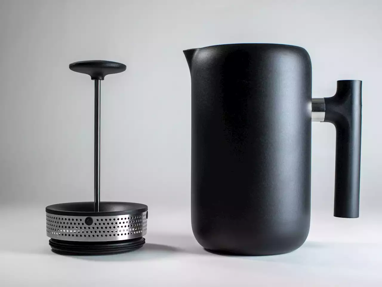 Our Favorite French Press Is Incredibly Well-Designed and Sleek