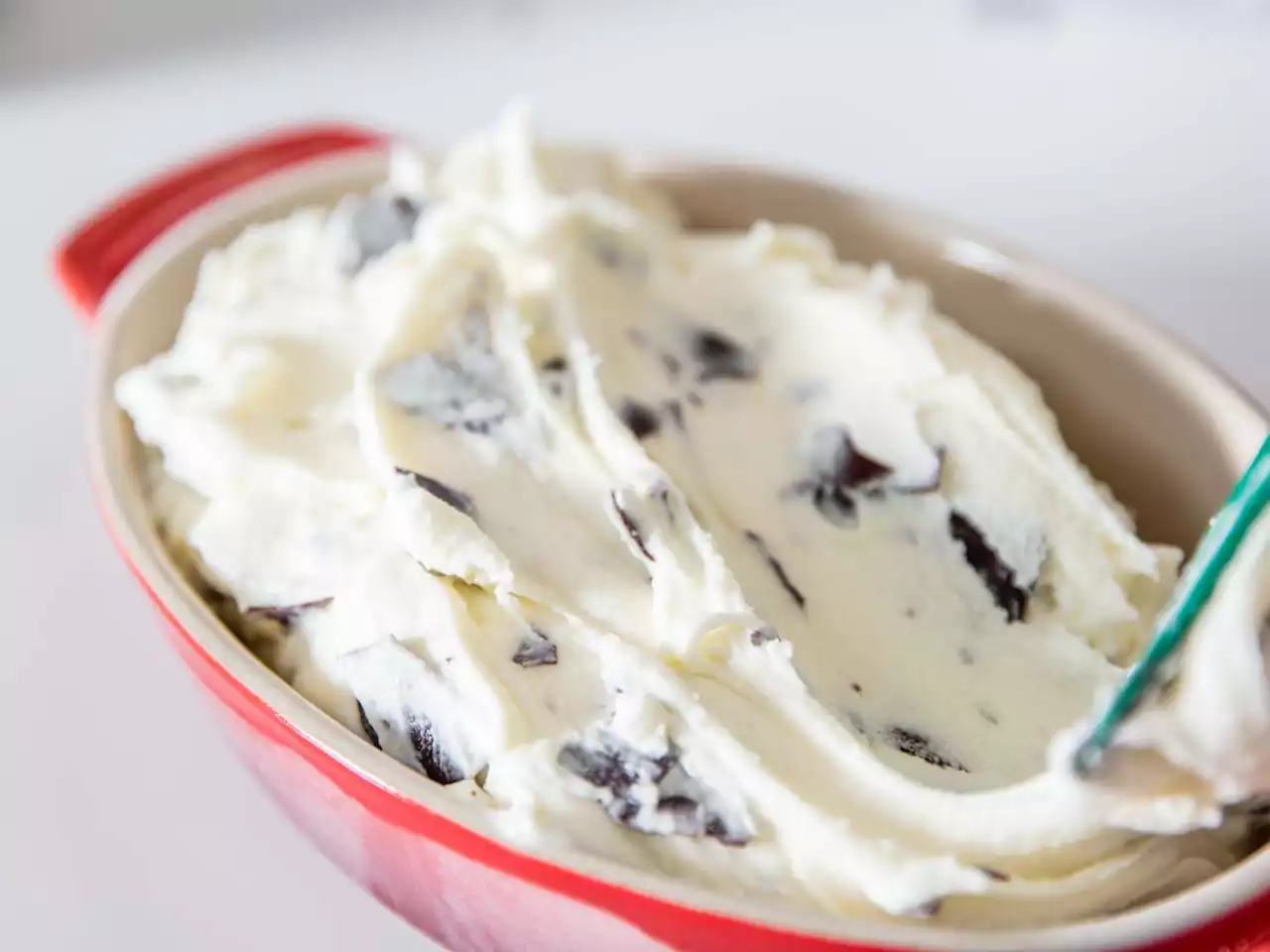 Stracciatella Gelato (Sweet Cream Chocolate Chip) Recipe