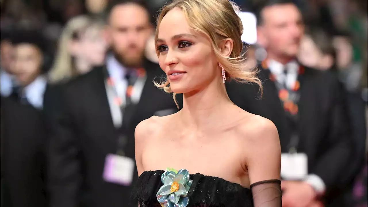 Festival de Cannes 2023: Lily-Rose Depp, intemporelle en Chanel vintage pour présenter «The Idol»