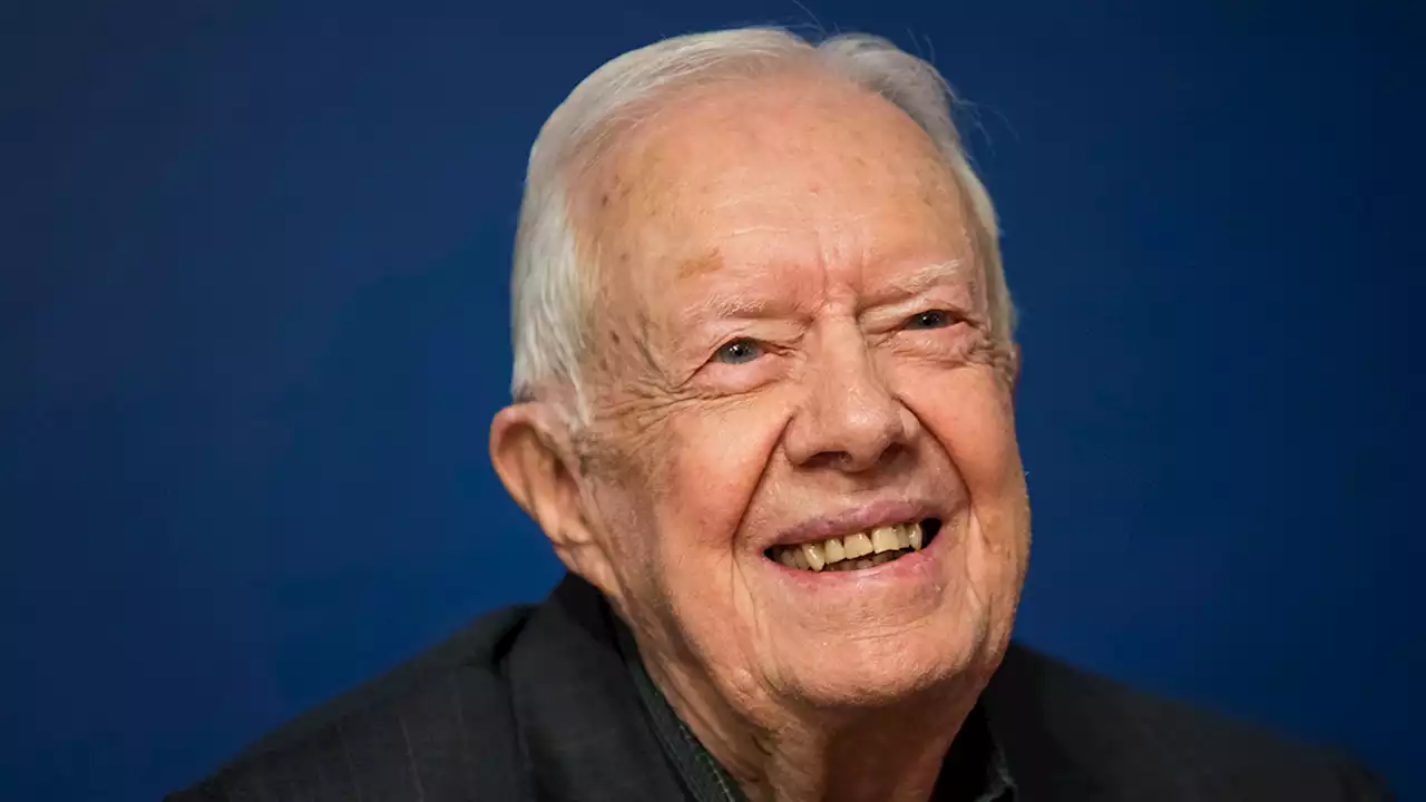 Jimmy Carter, 3 months into hospice, is happily meeting with family, enjoying ice cream