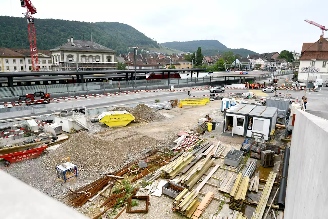 Bahnausbau Liestal – Nach nur einer Nacht steht die 43-Tonnen-Brücke