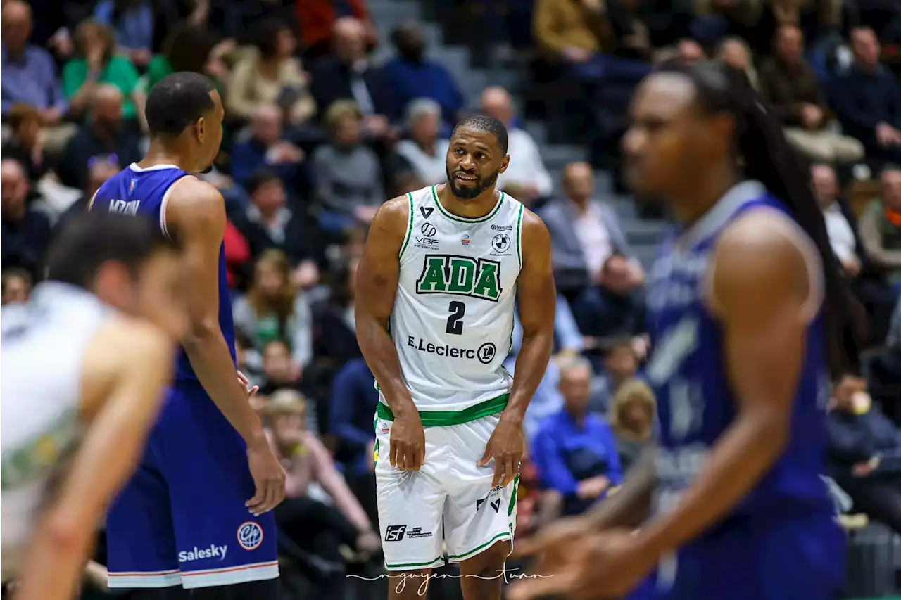 Mickaël Hay (Blois) encense sa légende Tyren Johnson après son départ - BeBasket