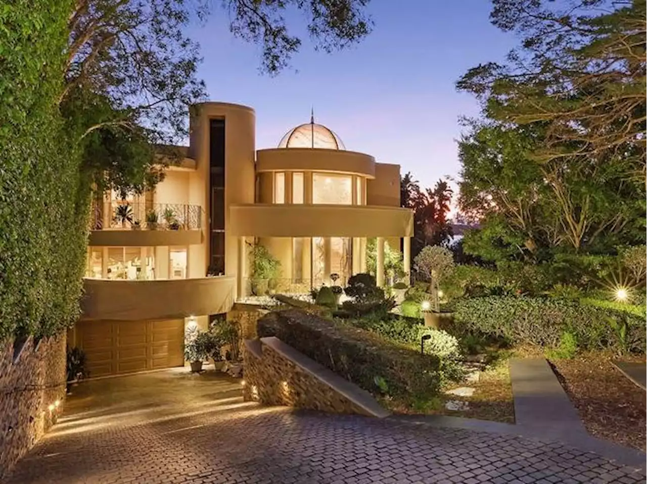 Vaucluse home of family behind $100m hotel empire set to smash auction records with $30m guide - realestate.com.au