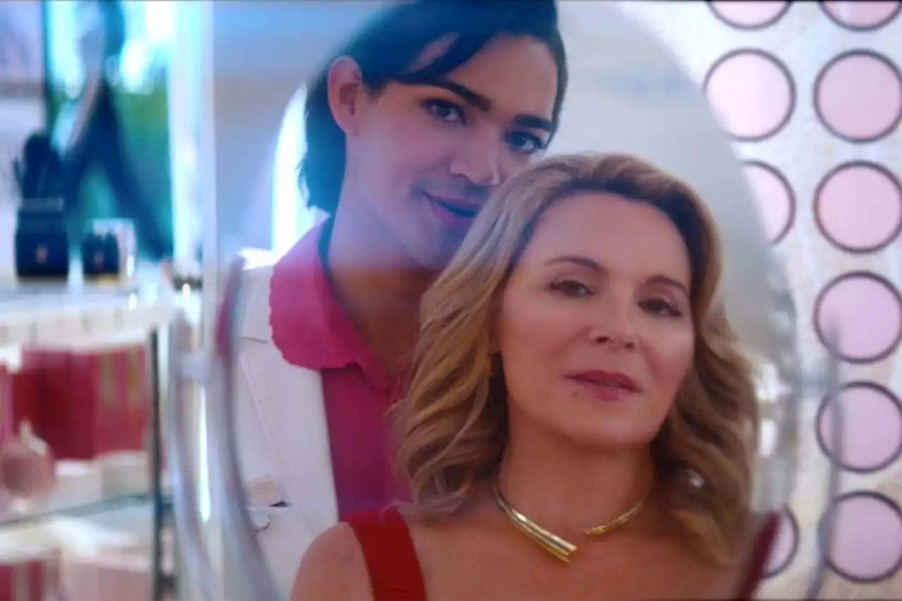 ‘Glamorous’: First Look At Miss Benny & Kim Cattrall In New Netflix Comedy