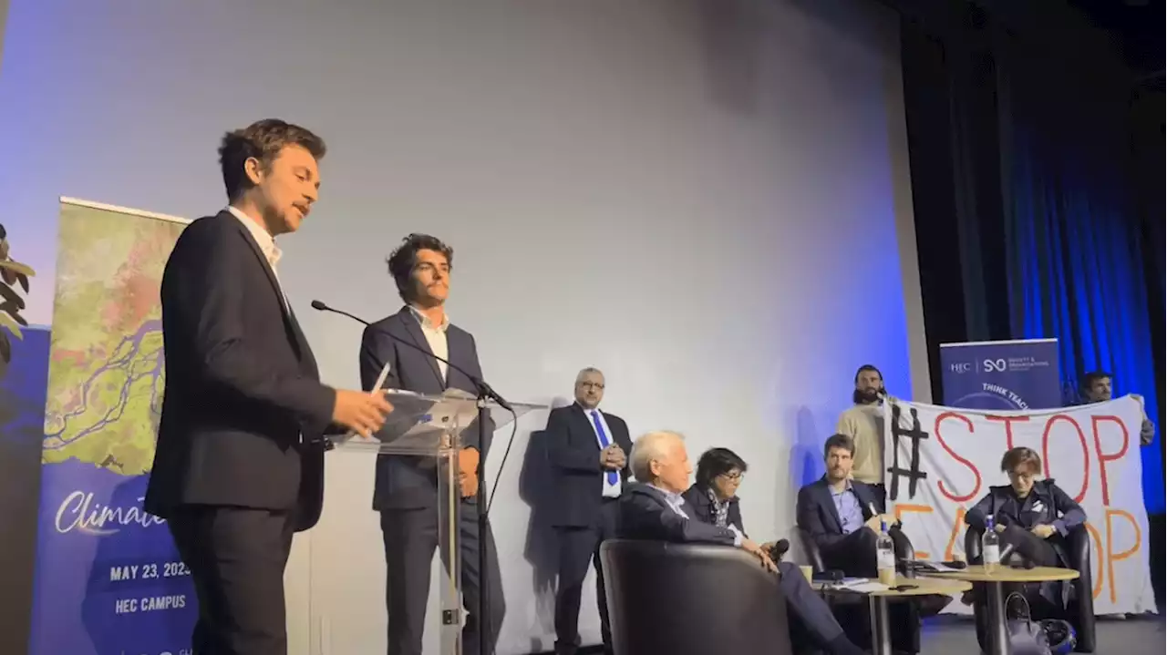 VIDEO. Crise climatique : des étudiants d'HEC perturbent une table-ronde pour dénoncer les projets 'climaticides' de Shell et TotalEnergies