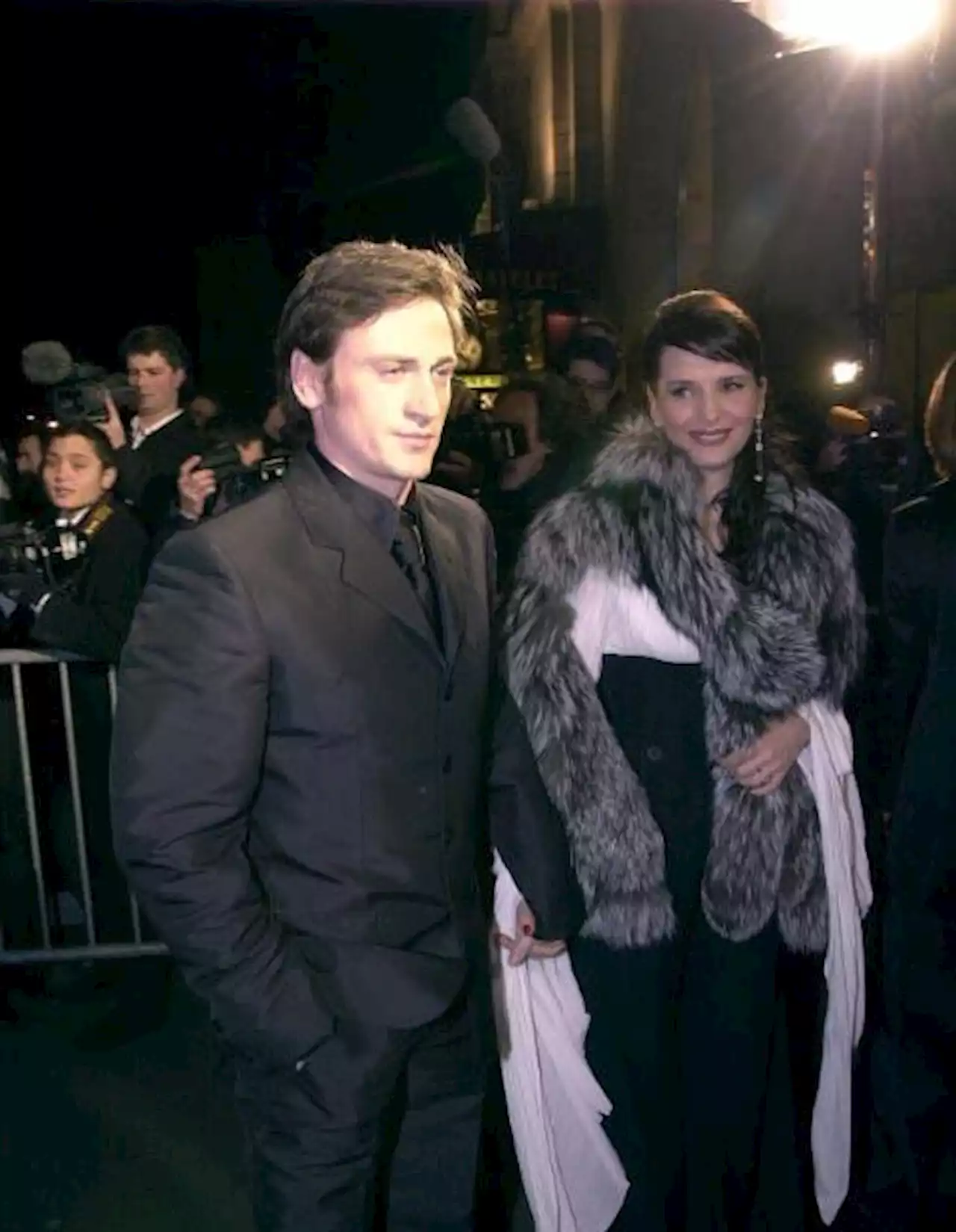 La star et le jeune premier : l'histoire d'amour oubliée de Juliette Binoche et Benoît Magimel au début des années 2000