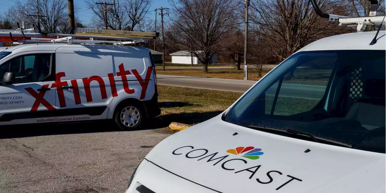 Comcast to launch cable-like live-TV streaming service for $20 a month