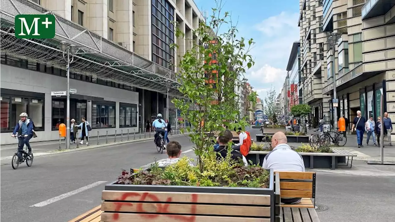 Wieder Autos auf der Friedrichstraße: So reagiert der Bezirk Mitte