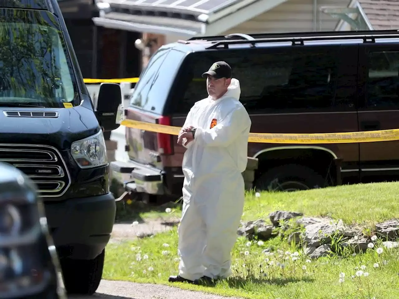 UPDATED: Pembroke residents concerned about safety as OPP investigate double homicide