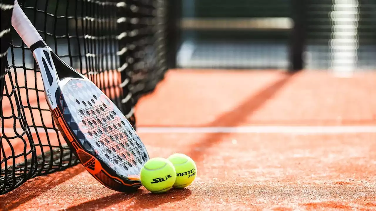 Raad van Coevorden schiet met scherp op vergunningverlening padelbanen