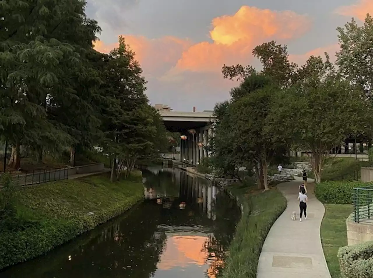 Prankster the Texas Bushman is back on the San Antonio River Walk