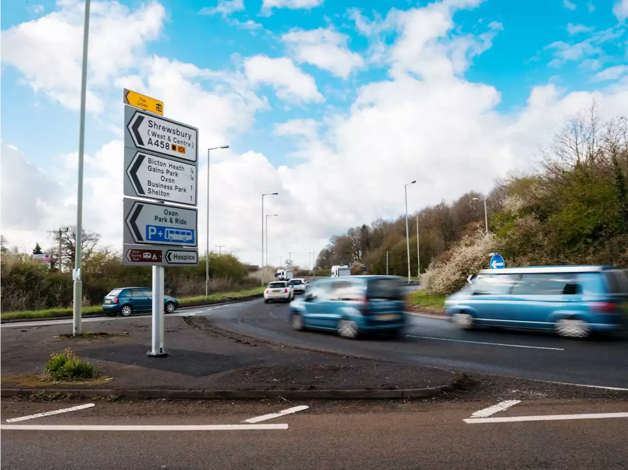 New A5 services on route into Shrewsbury narrowly approved