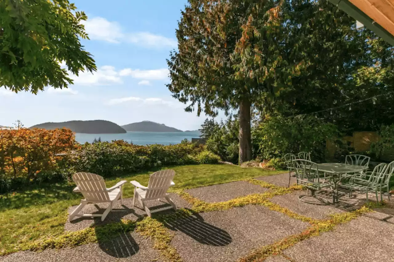 Waterfront Lions Bay Home Along Howe Sound in BC Asks $2.8M