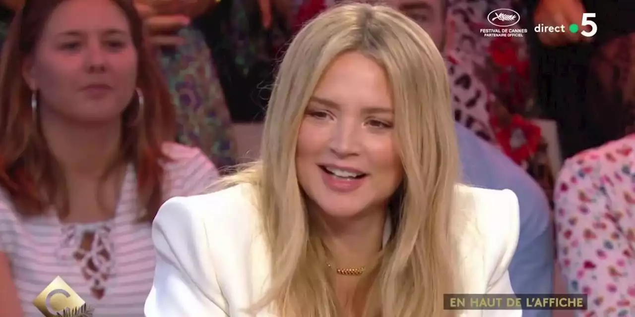 'J'accepte ta proposition...' : Virginie Efira reçoit un message très surprenant de la part de François Damiens dans C à vous