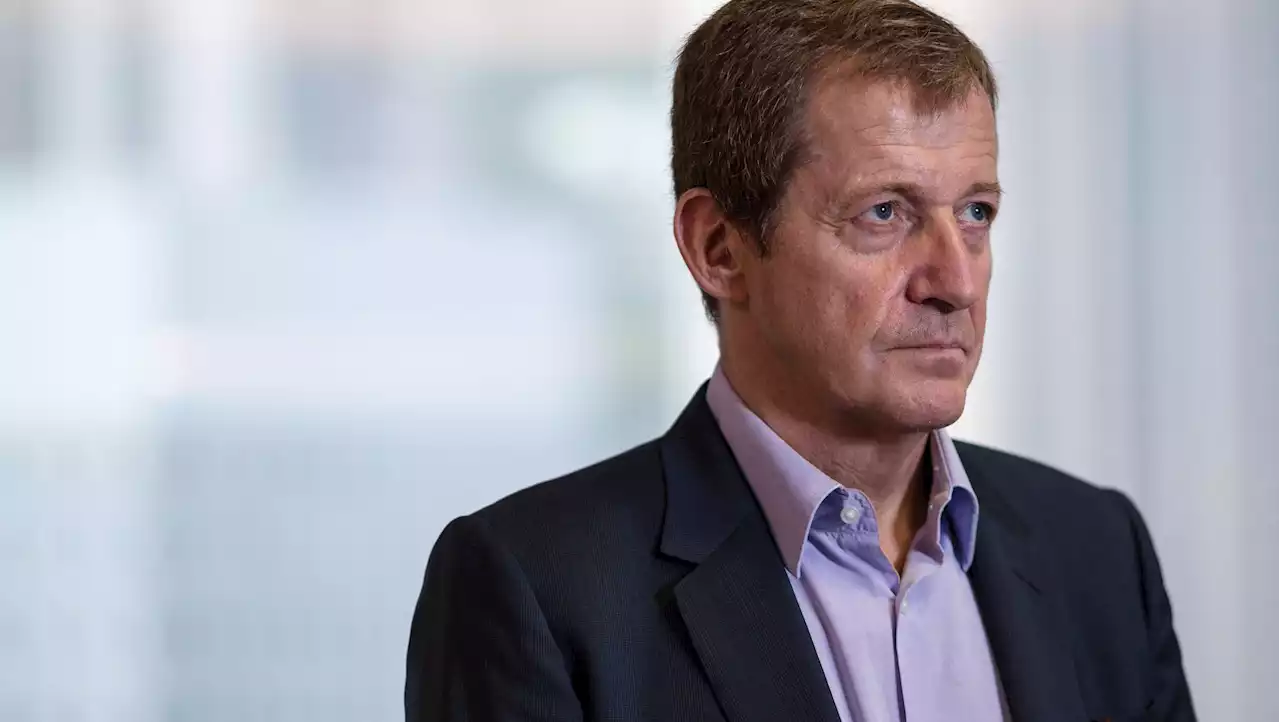 Alastair Campbell says Mirror unlawfully obtained mortgage details when he was in No 10