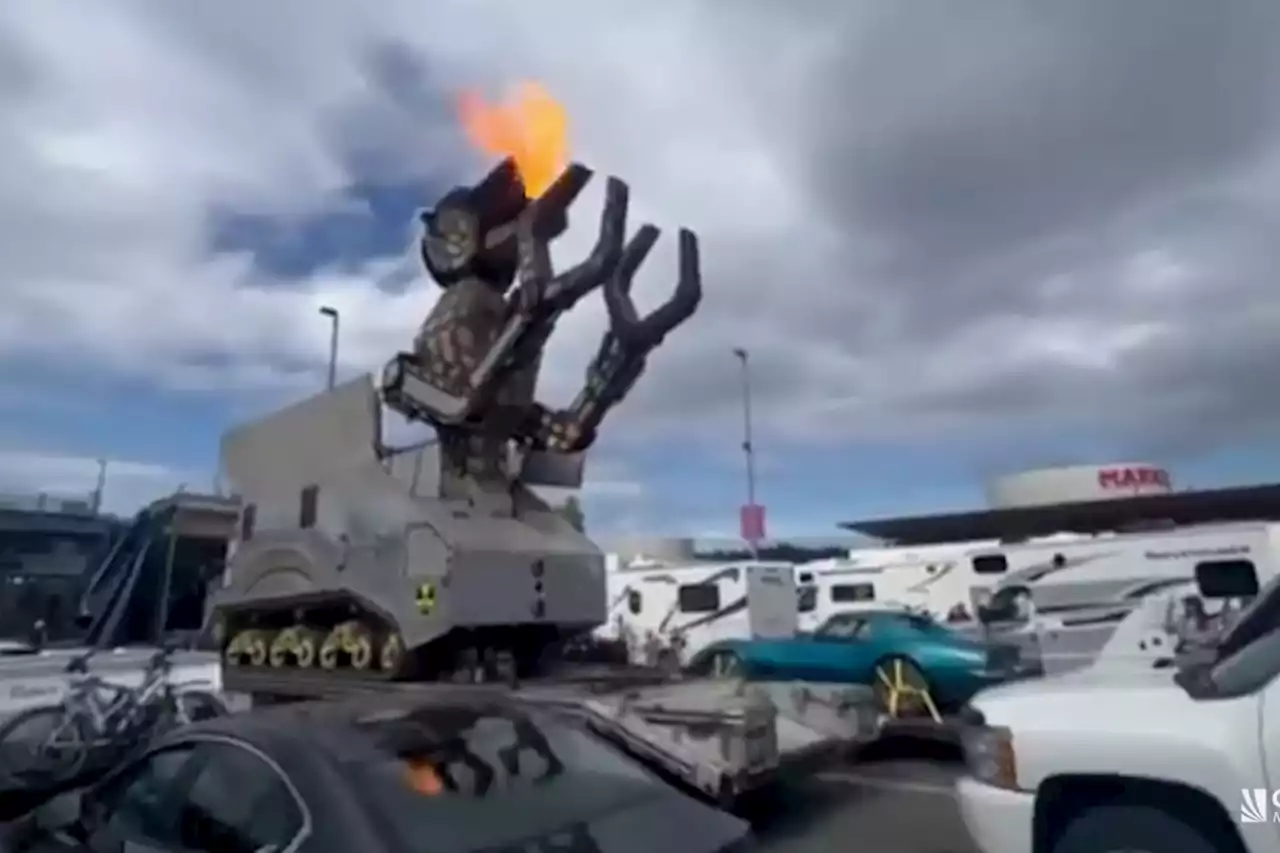 Fire-spitting monster truck puts on a wheel-y good show at BC Ferries terminal