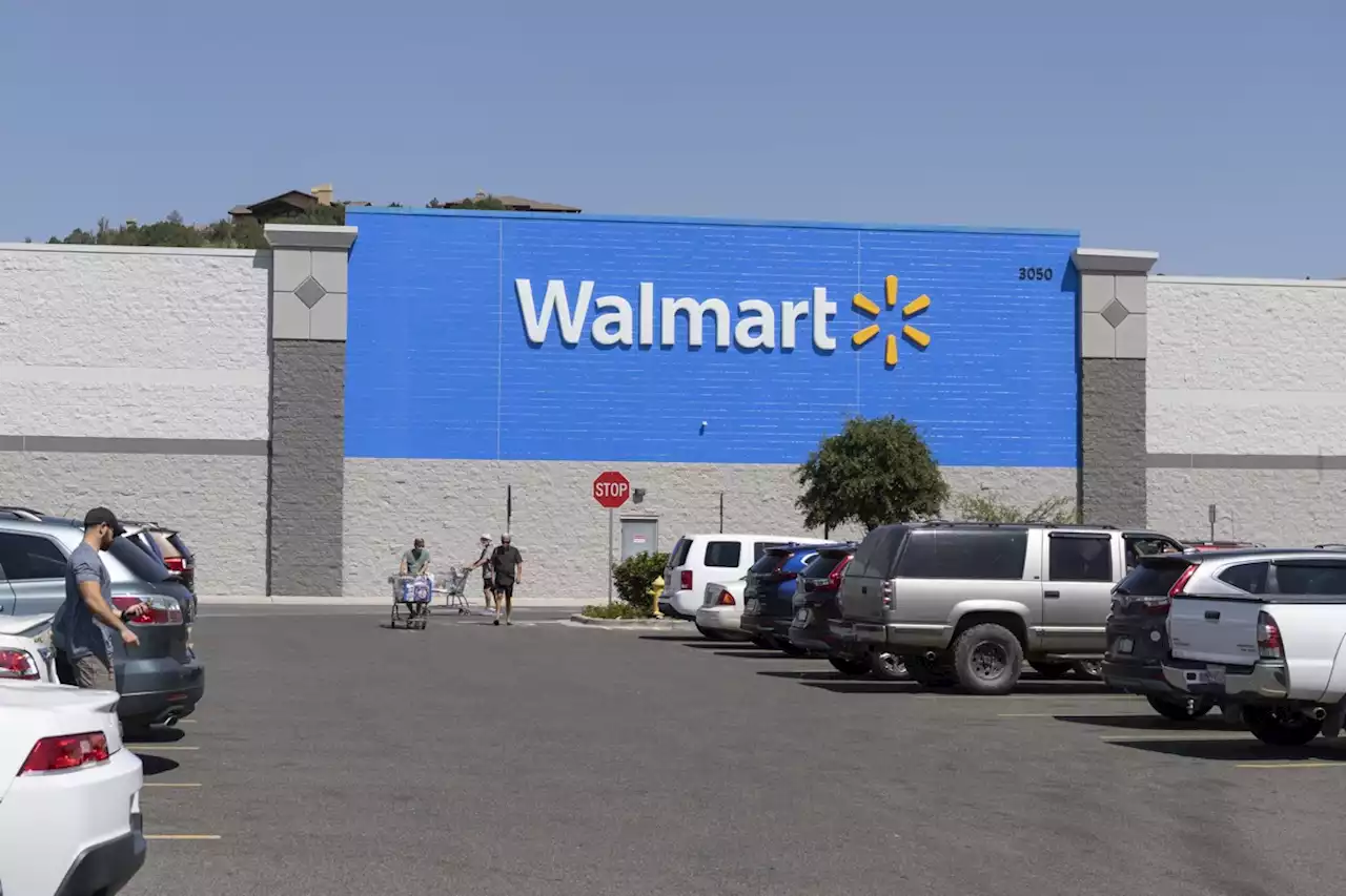 Heated Debate Over Walmart Bagging Controversy Has the Internet Divided