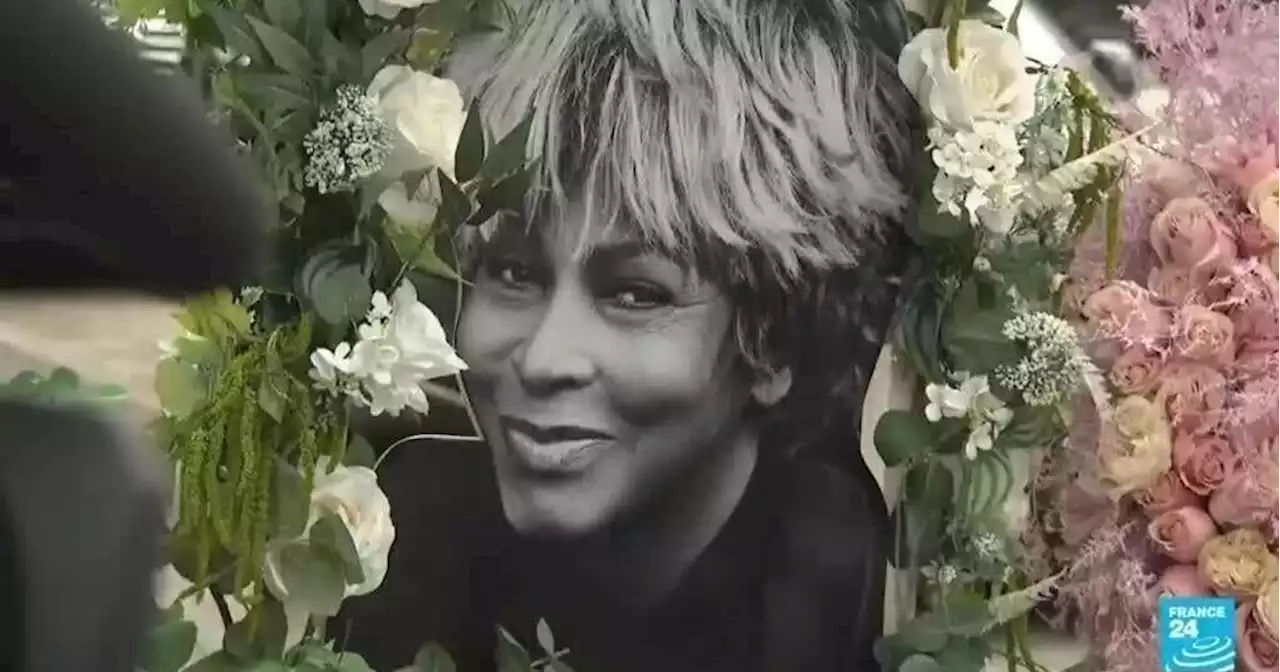 Fans around the world flock to pay tribute to Tina Turner