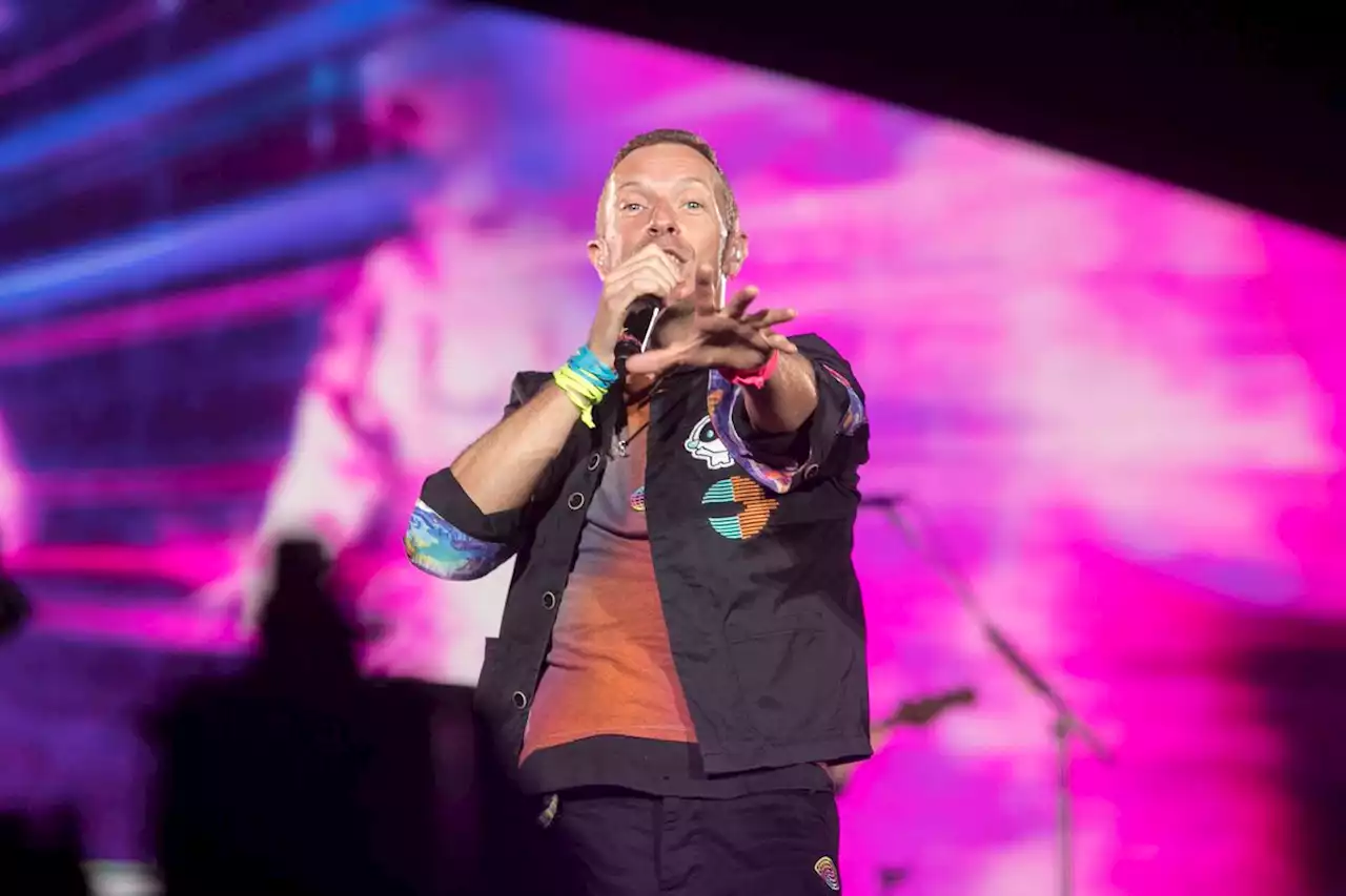 Coldplay emboba en Barcelona: pop épico y un despliegue tecnológico deslumbrante