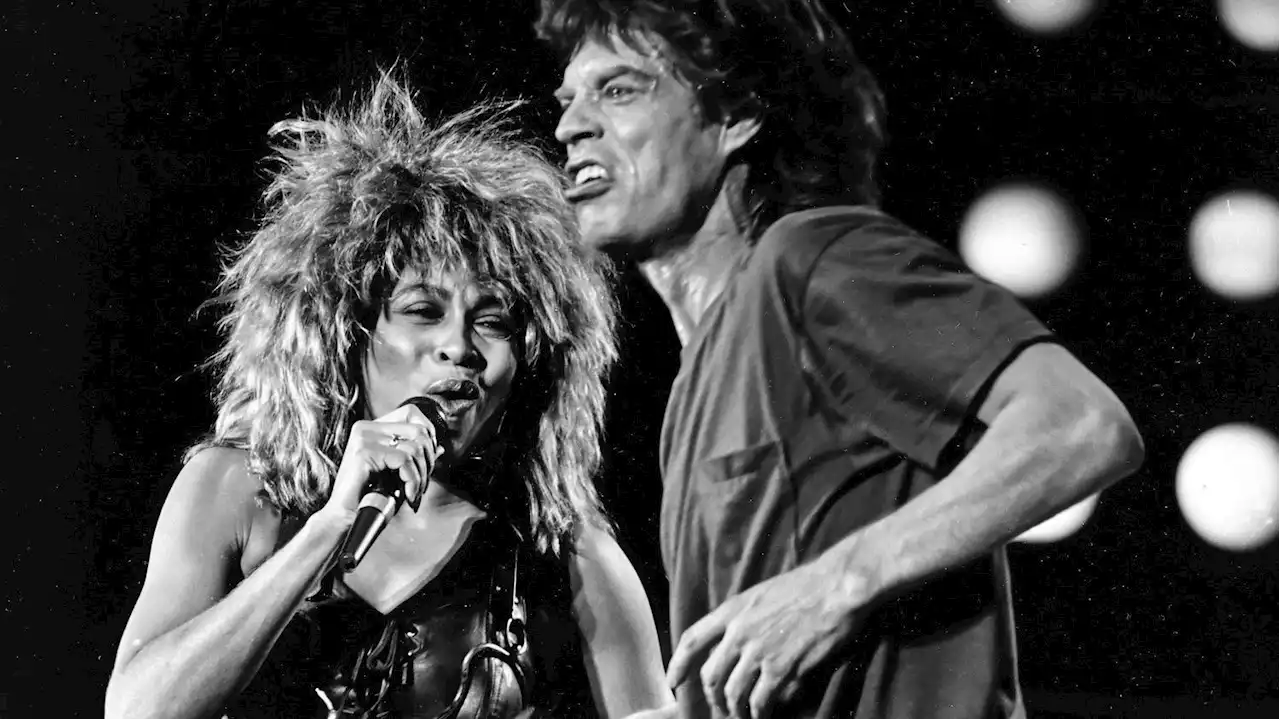 Mort de Tina Turner : Mick Jagger, Gloria Gaynor, Mariah Carey et Magic Johnson lui rendent hommage