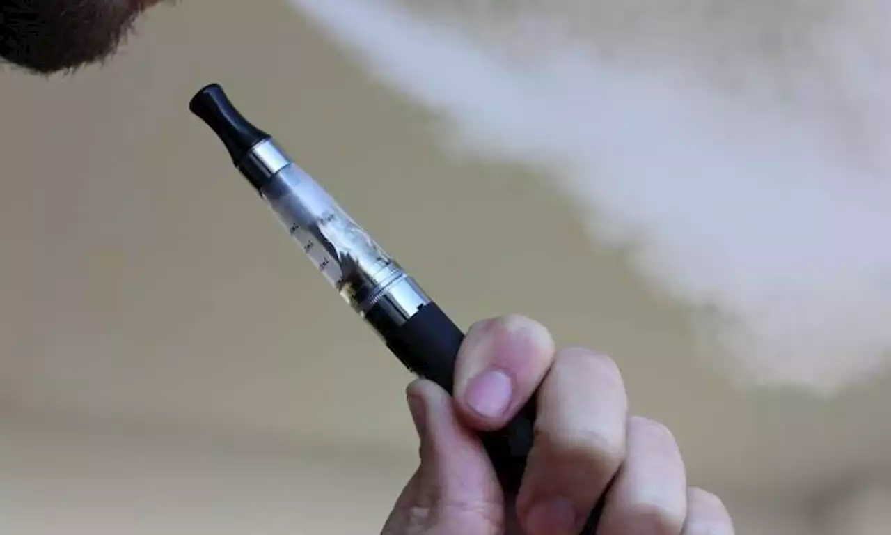 Employer finds a vape device in maid's room, asks what if her children had accidentally got hold of it - Singapore News