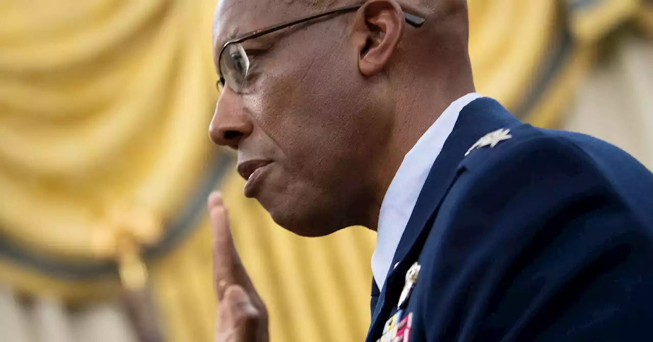 Biden choisit pour chef d'état-major le général afro-américain C.Q. Brown