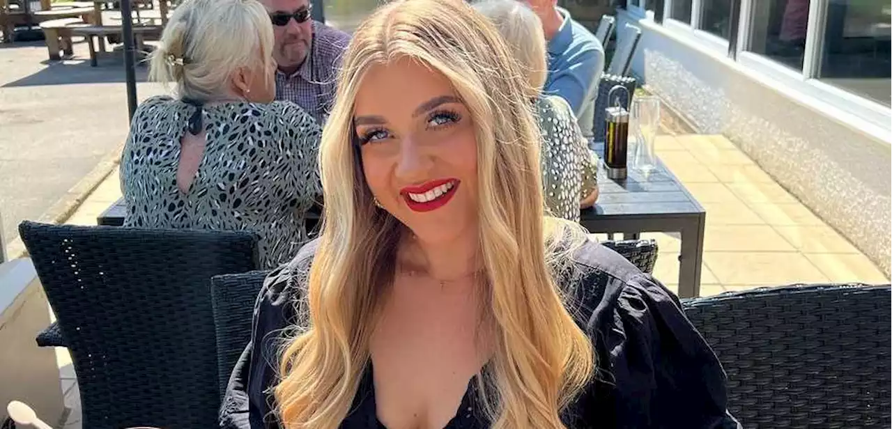 Gogglebox's Izzi Warner called 'stunning' by fans as she glams up for night out