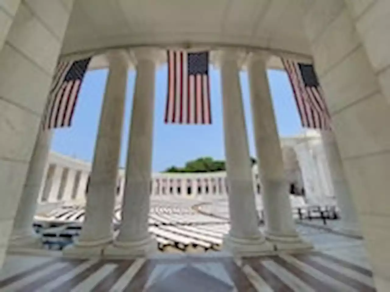 D.C.-area forecast: Delightfully sunny and cool before holiday weekend shower chances