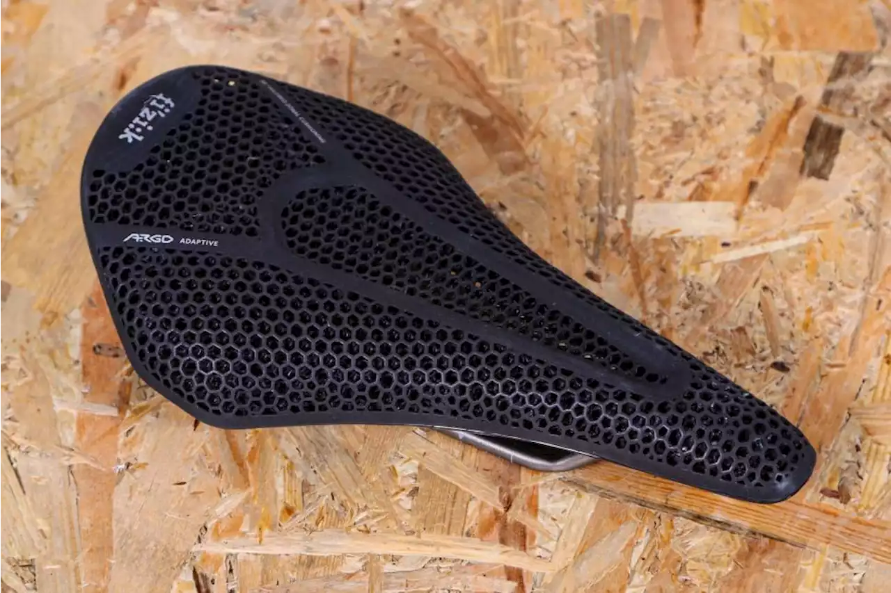 Fizik Vento Argo R3 Adaptive saddle