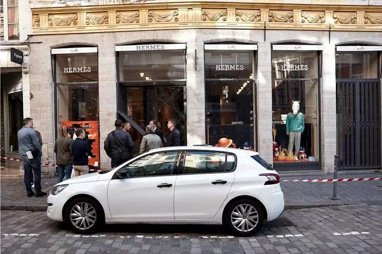 Thieves ram luxury shop in France with car, make off with pricey Hermes handbags