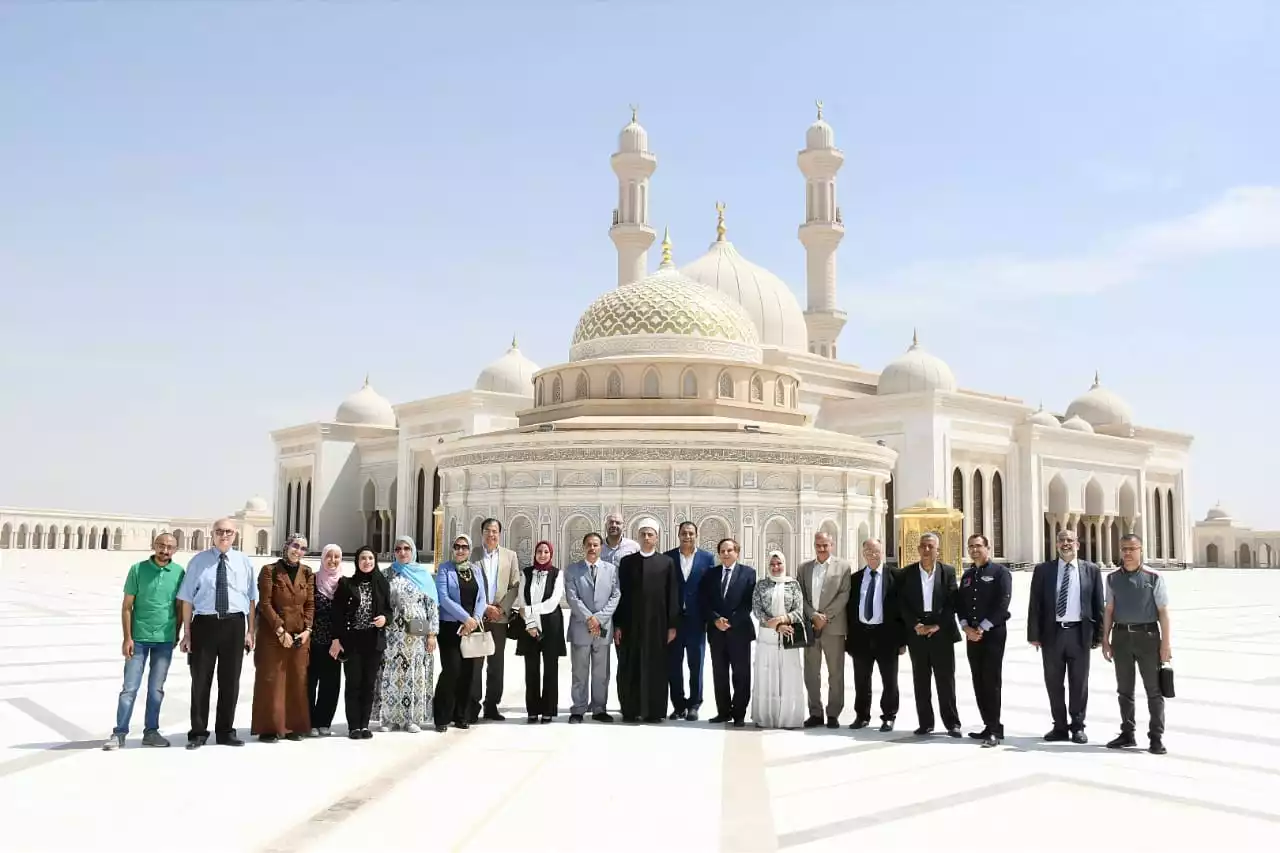 إعلام المجلس الأعلى للشئون الإسلامية: ما تم في العاصمة الإدارية الجديدة إنجاز يفوق الخيال - بوابة الأهرام