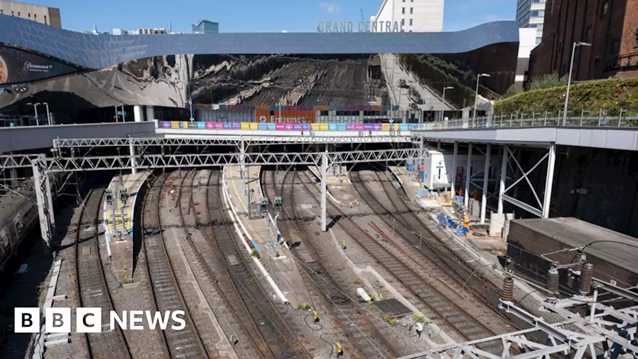 Intoxicated train driver went through Birmingham New Street red light