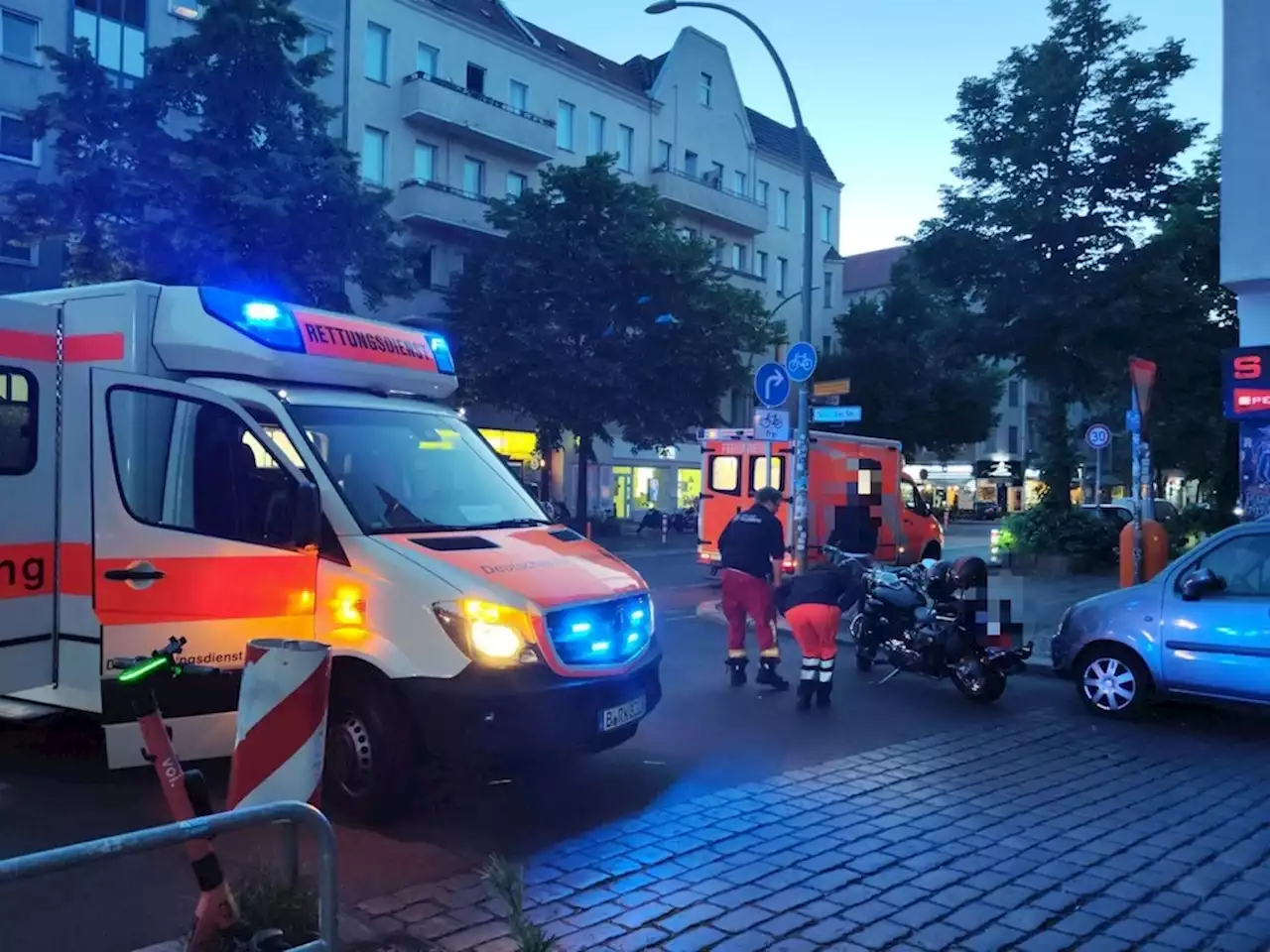 Berlin: Drei Motorradunfälle an einem Abend – Verletzte