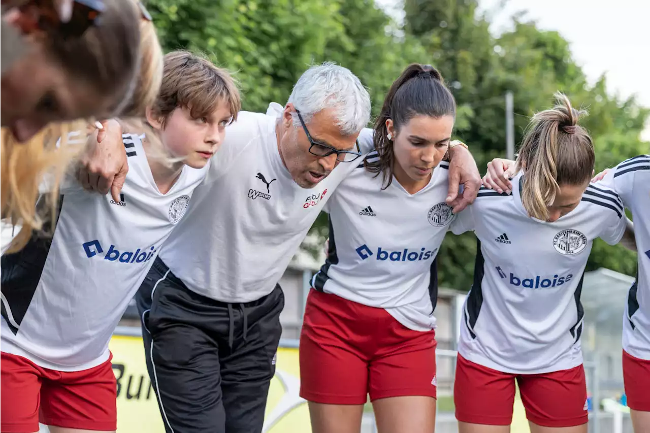 Er ist Co-Trainer bei den Frauen – Mit dem FC Breitenrain reiht Andy Egli Sieg an Sieg