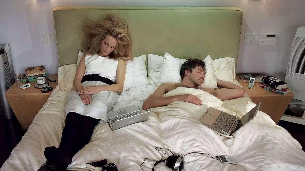 The 3 Anchors Of Quality Sleep, According To An Expert