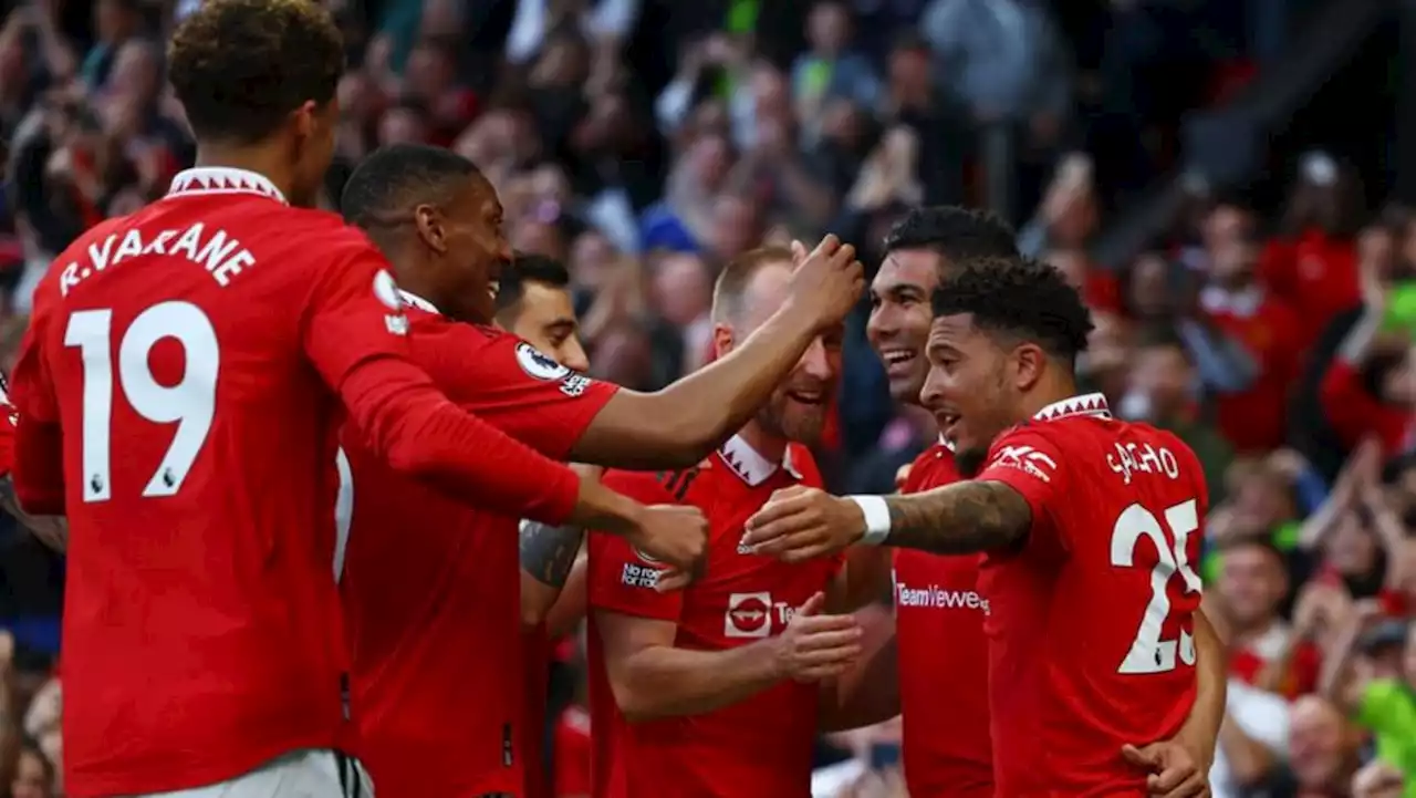 Manchester United back in Champions League with 4-1 rout of Chelsea