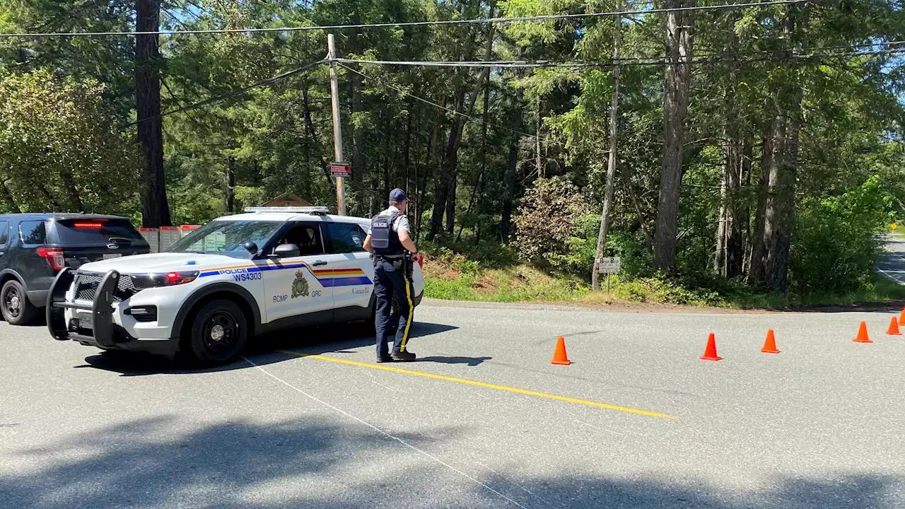 Public asked to avoid area of Finlayson Arm and Millstream roads for police incident