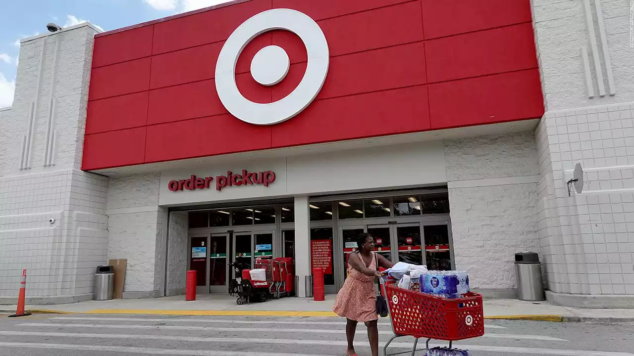 Tras amenazas, Target retira artículos del Mes del Orgullo LGBTQ